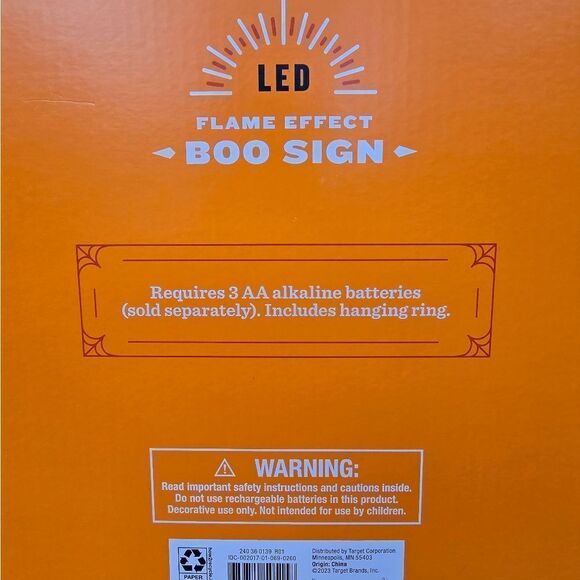 New, 10" LED Hanging "BOO" with Flame Effect Purple Halloween Silhouette Light - Picture 6 of 7